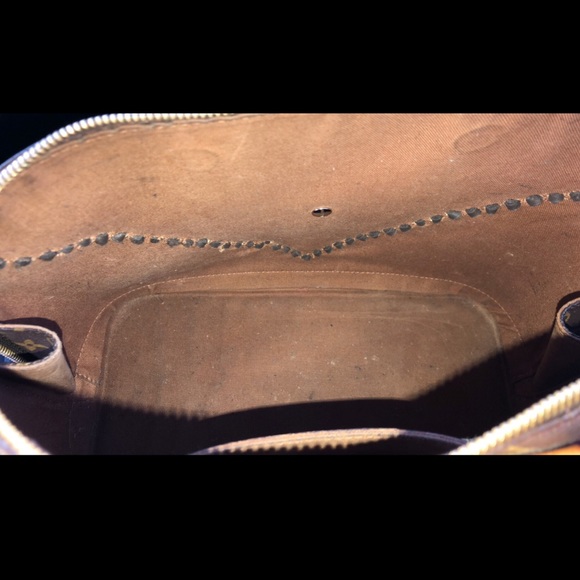 Louis Vuitton Alma - Picture 3 of 4